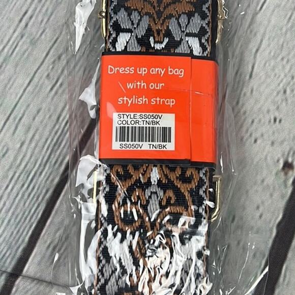 Alba Embroidered Bag Strap Gold Hardware Parisian Inspired Boho 2” Wide | NWT - Picture 6 of 6